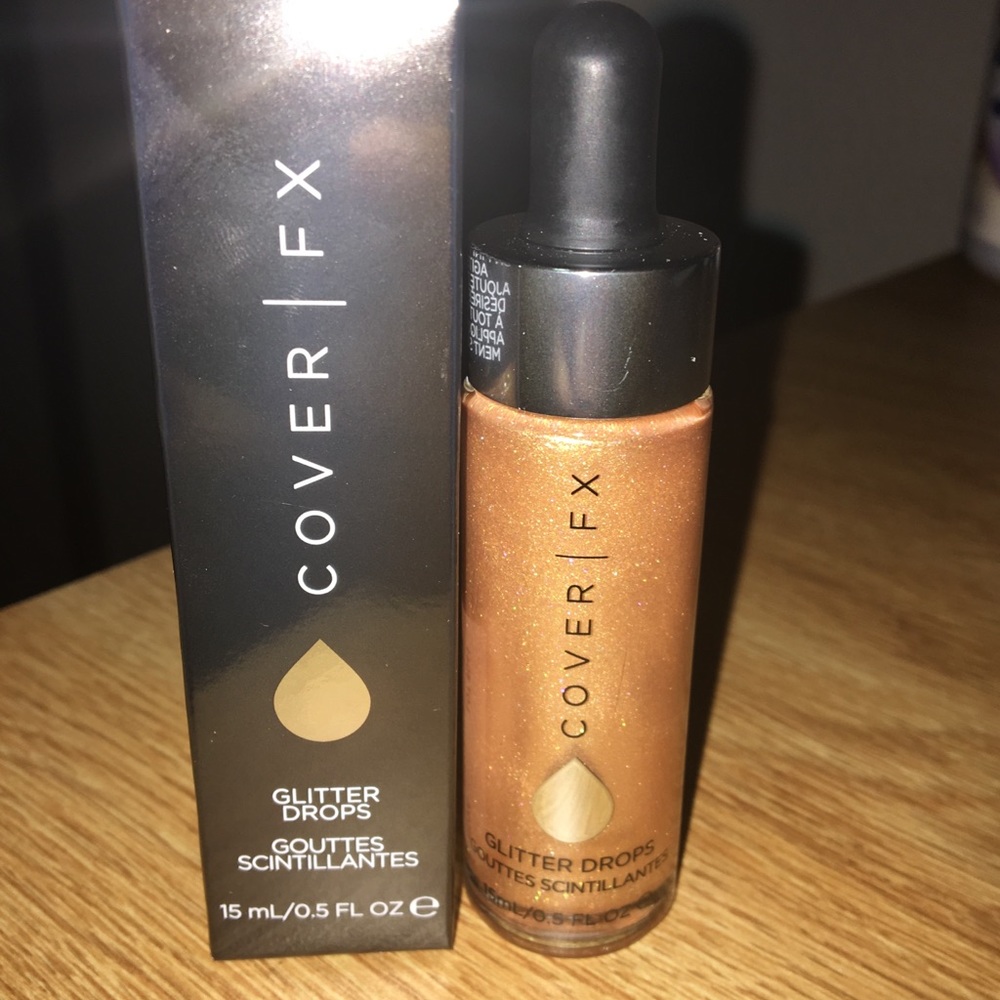 COVERFX GLITTER DROPS — NOVA